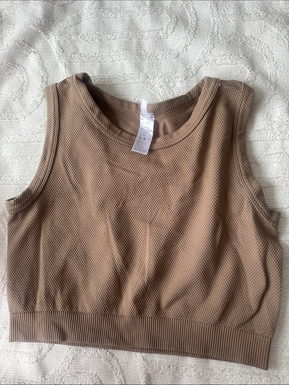 Sleeveless Ribbed Cropped Tank Top - Brown